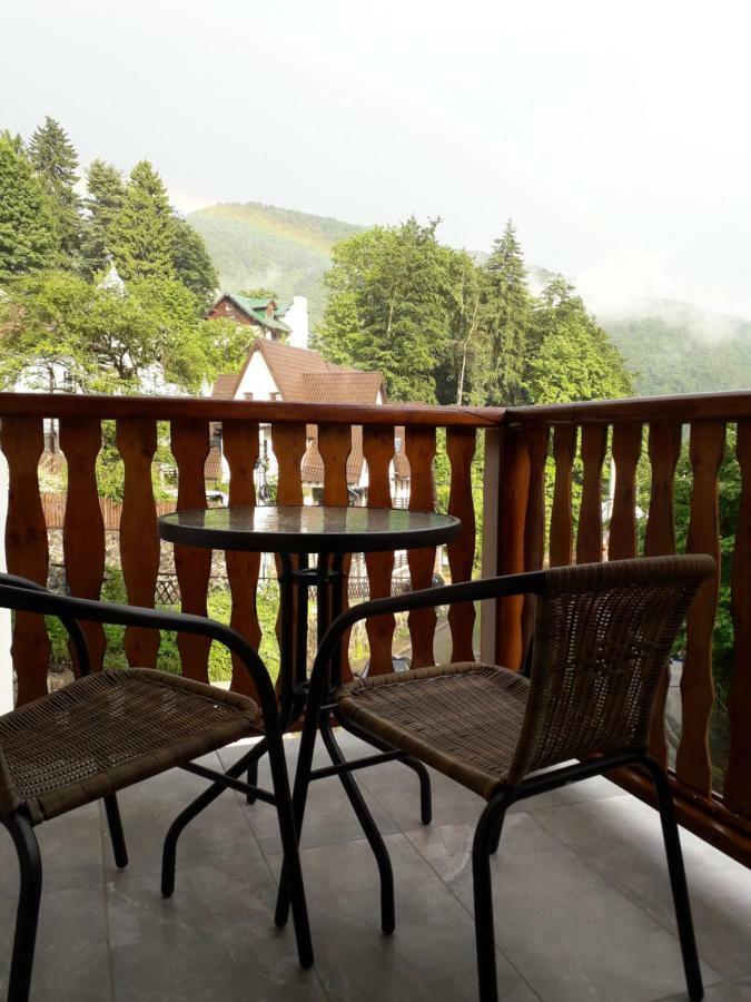 Hotel Lanobila Sinaia Pokoj fotografie