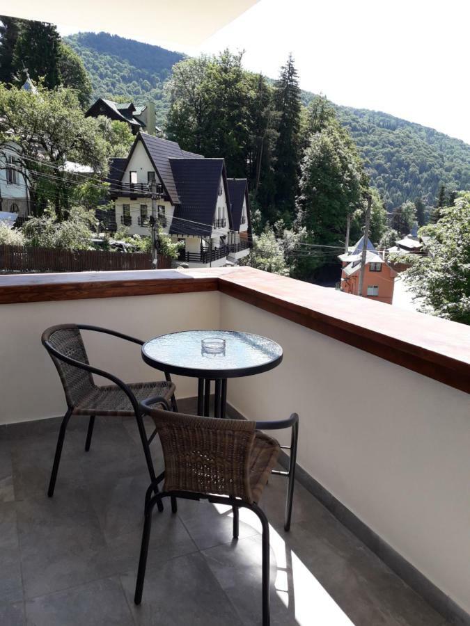 Hotel Lanobila Sinaia Pokoj fotografie